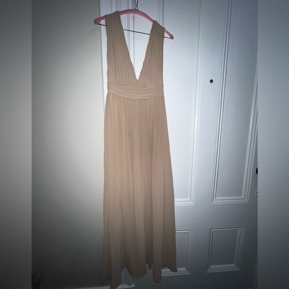 Athen Plunging V-Neck Maxi Dress in Nude Size S - Picture 6 of 9